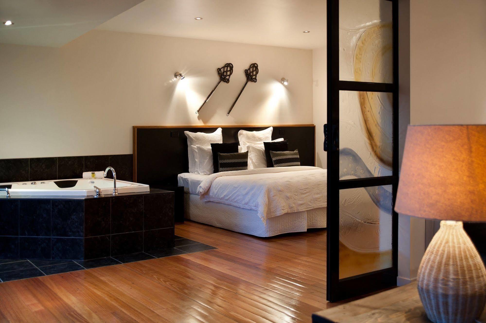 Springs Spa Villa Hepburn Springs Bagian luar foto